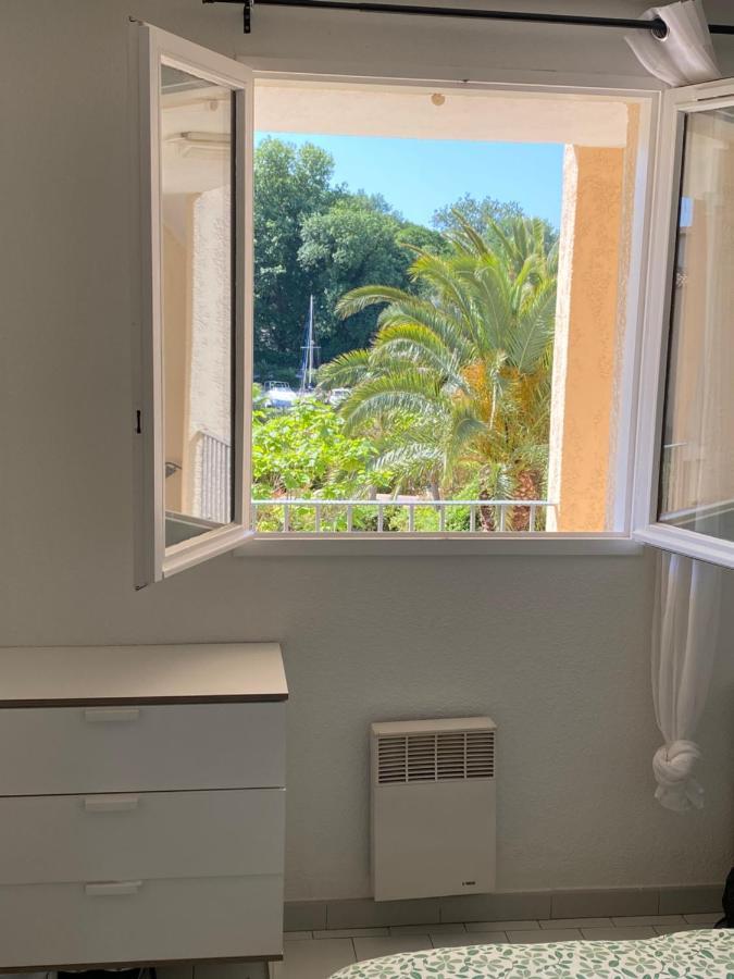 2 Bedrooms, 15 Min Walk To Beach, Ac, Pool & Fiber Internet In A Quiet, Private Gated Domain 5Kms To St Tropez Cogolin Buitenkant foto