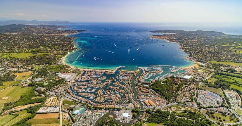 2 Bedrooms, 15 Min Walk To Beach, Ac, Pool & Fiber Internet In A Quiet, Private Gated Domain 5Kms To St Tropez Cogolin Buitenkant foto